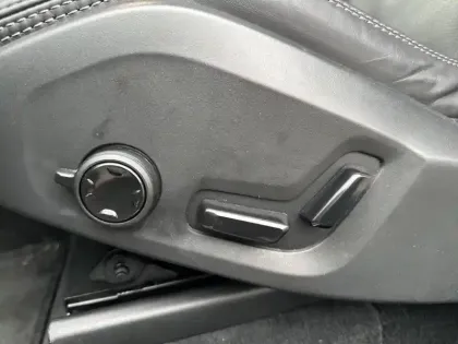 Photo 39 Volvo Xc90  T8 AWD Hybride Rechargeable 310+145 ch Geartronic 8 7pl