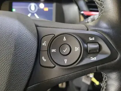 Photo 27 Opel Corsa  1.2 Turbo 100 ch BVM6