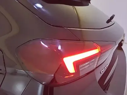 Photo 18 Opel Corsa  1.2 Turbo 100 ch BVM6