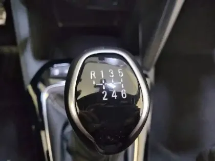 Photo 13 Opel Corsa  1.2 Turbo 100 ch BVM6