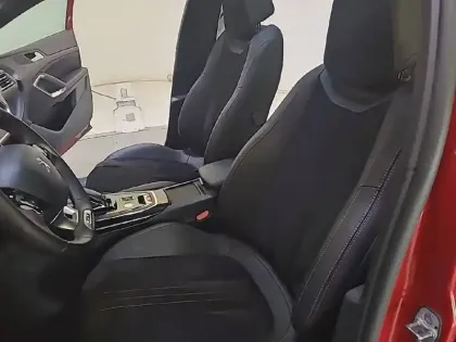 Photo 29 Peugeot 308  PureTech 130ch S&S EAT8