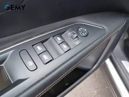 Photo 13 Peugeot 3008  1.2 Puretech 130ch S&S EAT6