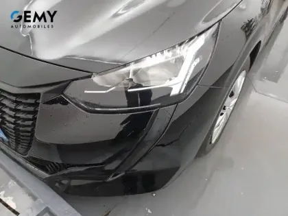 Photo 15 Peugeot 208  PureTech 75 S&S BVM5