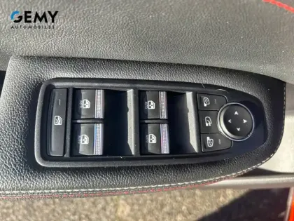 Photo 33 Renault Arkana  TCe 140 EDC FAP - 21B