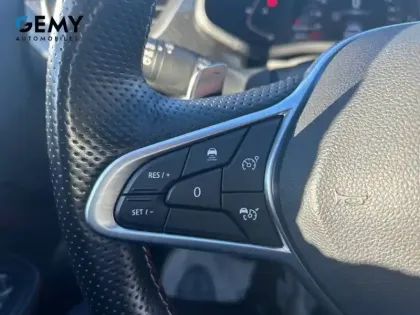 Photo 36 Renault Arkana  TCe 140 EDC FAP - 21B