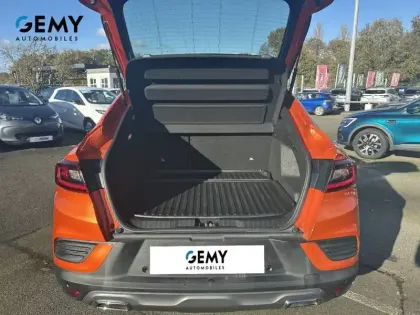 Photo 27 Renault Arkana  TCe 140 EDC FAP - 21B