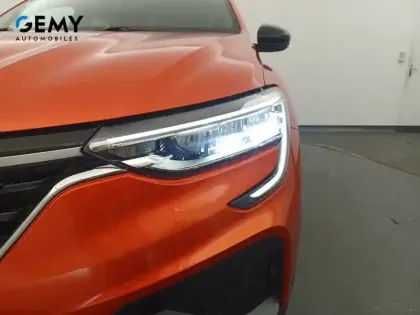 Photo 16 Renault Arkana  TCe 140 EDC FAP - 21B