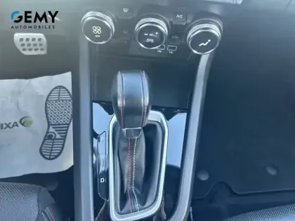 Photo 41 Renault Arkana  TCe 140 EDC FAP - 21B