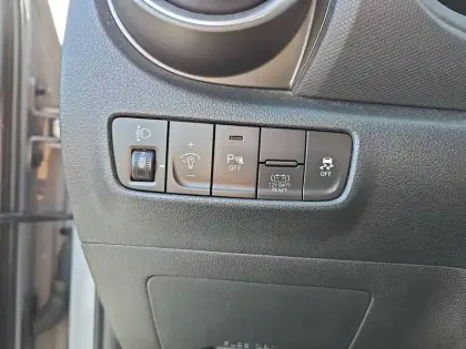 Photo 21 Hyundai Kona  Hybrid 141