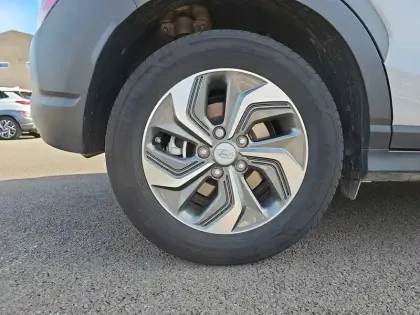 Photo 46 Hyundai Kona  Hybrid 141