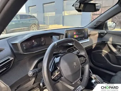 Photo 11 Peugeot 2008  Moteur électrique 136 ch