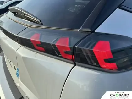 Photo 25 Peugeot 2008  Moteur électrique 136 ch