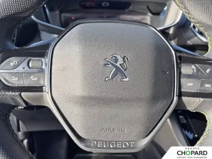 Photo 15 Peugeot 2008  Moteur électrique 136 ch