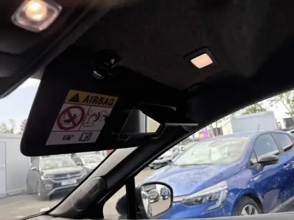 Photo 90 Renault Symbioz  E-Tech full hybrid 145