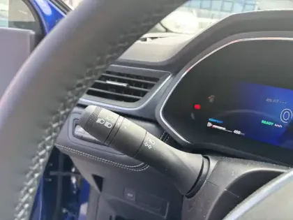 Photo 82 Renault Symbioz  E-Tech full hybrid 145