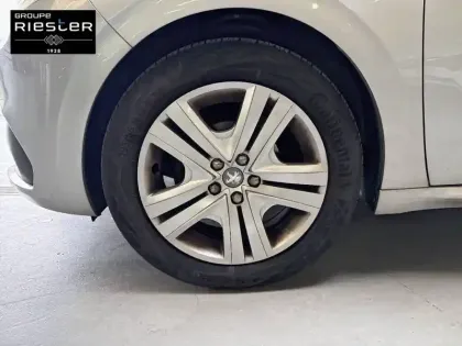 Photo 12 Peugeot 208  1.2 PureTech 82ch BVM5