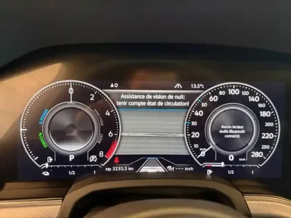 Photo 57 Volkswagen Touareg  3.0 TSI eHybrid 462 ch Tiptronic 8 4Motion