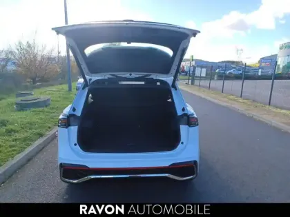 Photo 12 Volkswagen Tiguan  2.0 TDI 150ch DSG7