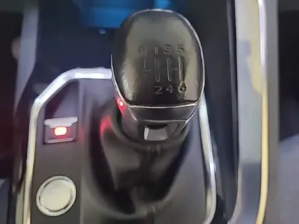 Photo 13 Peugeot 3008  1.2 Puretech 130ch S&S BVM6