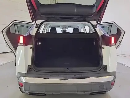 Photo 5 Peugeot 3008  1.2 Puretech 130ch S&S BVM6