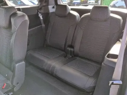 Photo 47 Peugeot 5008  Plug-in Hybrid 195 e-DCS7