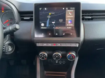 Photo 16 Renault Clio  Blue dCi 100 - 21N