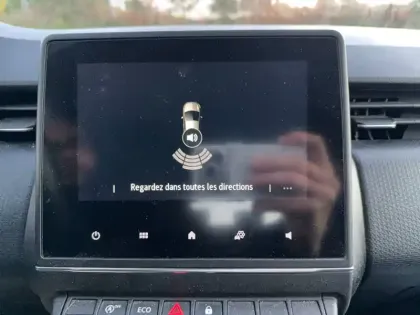 Photo 24 Renault Clio  Blue dCi 100 - 21N