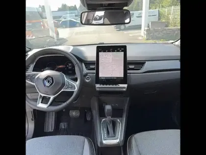 Photo 76 Renault Captur  E-Tech full hybrid 145 ch