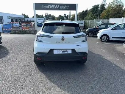 Photo 45 Renault Captur  E-Tech full hybrid 145 ch