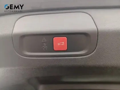 Photo 32 Peugeot 408  PureTech 130 ch S&S EAT8