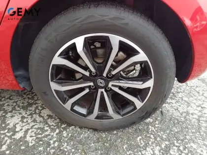 Photo 10 Renault Clio  TCe 90 ch GSR2