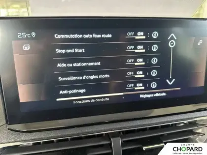 Photo 15 Peugeot 3008  PureTech 130ch S&S EAT8