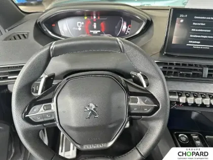 Photo 16 Peugeot 3008  PureTech 130ch S&S EAT8