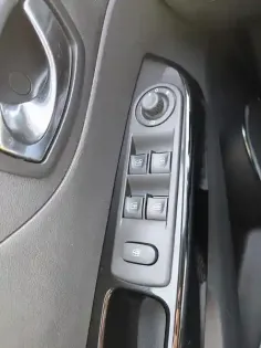 Photo 20 Renault Captur  TCe 120 Energy