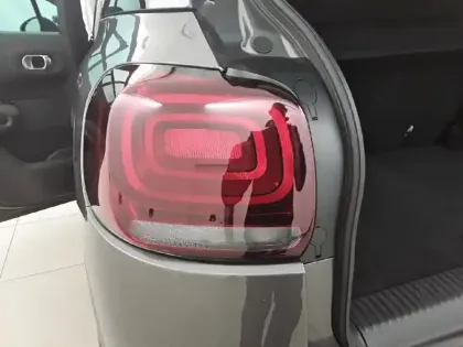 Photo 16 Citroën C3 Aircross  BlueHDi 110 S&S BVM6