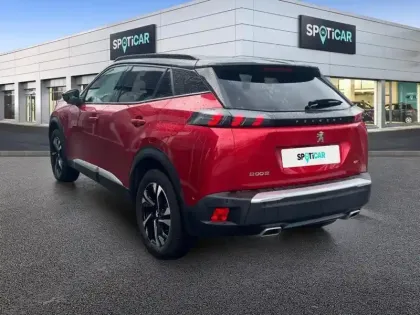 Photo 29 Peugeot 2008  PureTech 130 S&S EAT8 GT