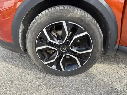 Photo 14 Citroën C4 e- 136 ch Automatique Feel Pack