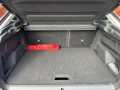 Photo 7 Citroën C4 e- 136 ch Automatique Feel Pack