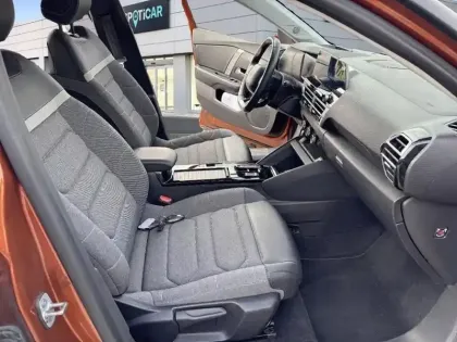 Photo 8 Citroën C4 e- 136 ch Automatique Feel Pack