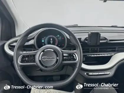 Photo 9 Fiat 500  e 95 ch Action