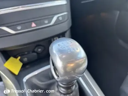 Photo 23 Peugeot 308  SW PureTech 130ch S&S BVM6 Allure