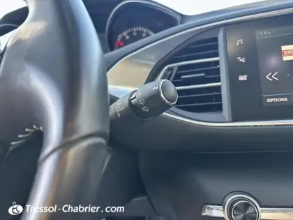 Photo 17 Peugeot 308  SW PureTech 130ch S&S BVM6 Allure