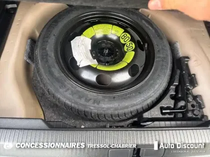 Photo 26 Peugeot 2008  BlueHDi 130 S&S EAT8 Allure