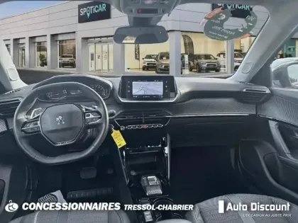 Photo 9 Peugeot 2008  BlueHDi 130 S&S EAT8 Allure