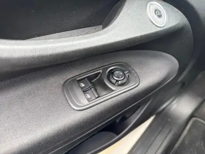 Photo 19 Fiat 500  e 95 ch Action