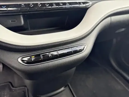 Photo 23 Fiat 500  e 95 ch Action