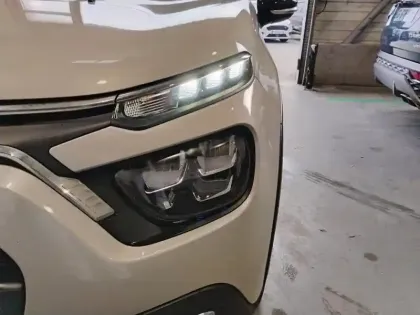 Photo 13 Citroën C3  PureTech 110 S&S BVM6 Feel Pack