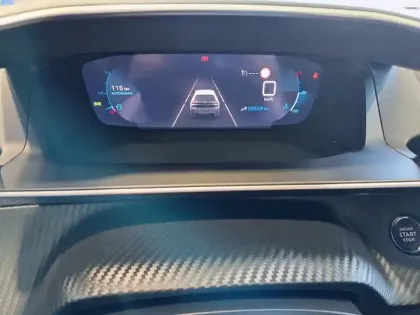 Photo 20 Peugeot 208  PureTech 100 S&S BVM6 GT