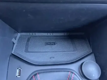 Photo 15 Ford Fiesta  1.0 Flexifuel 95 ch S&S BVM6 ST-Line