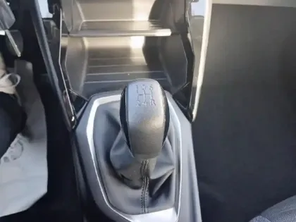 Photo 23 Peugeot 208  PureTech 75 S&S BVM5 Active